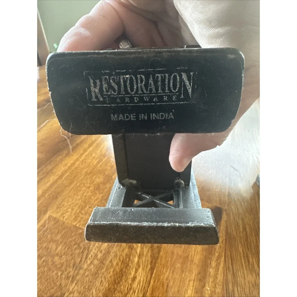 Restoration Hardware NYC Brooklyn Bridge Pair of Cast Iron Bookends Book Ends